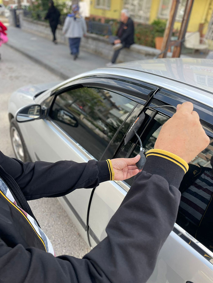 Balçova Oto Kilitçisi